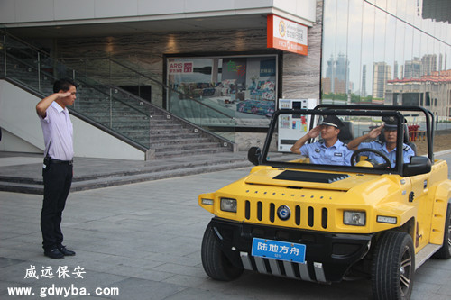 停車被刮蹭，停車場(chǎng)保安是否有責(zé)任？